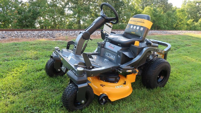 Cub Cadet ZTS1 42 IP Zero-Turn Mower